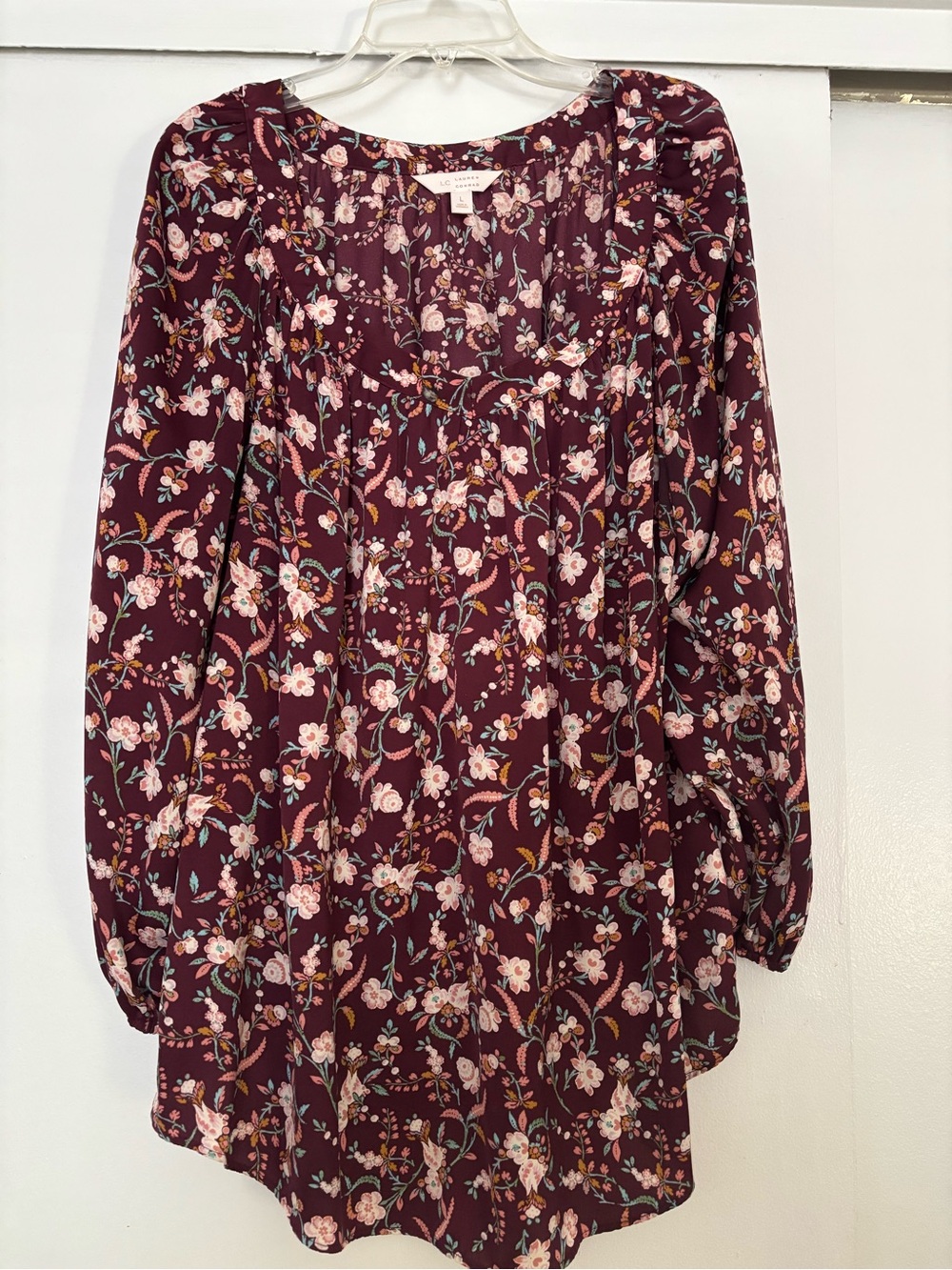 LC Lauren Conrad Burgundy Floral Peasant Tunic